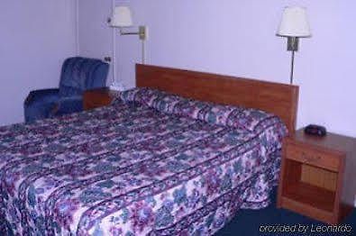 Budget Host Frontier Inn Susanville Room photo